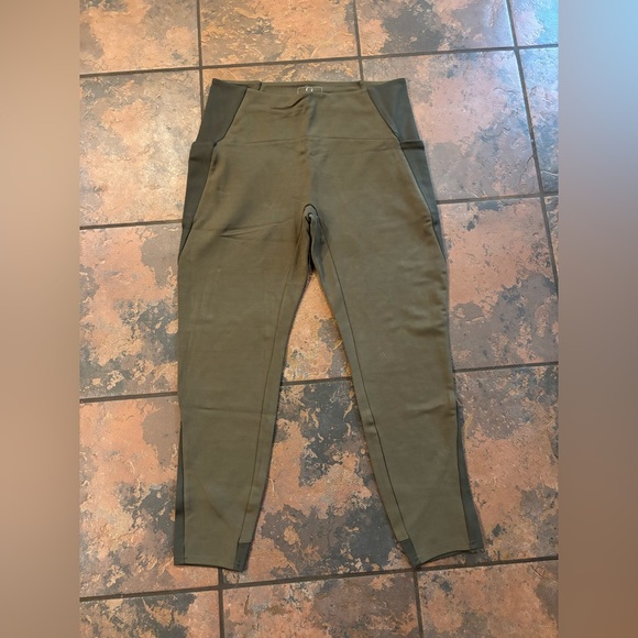 G by Giuliana Olive Leggings - Picture 1 of 3